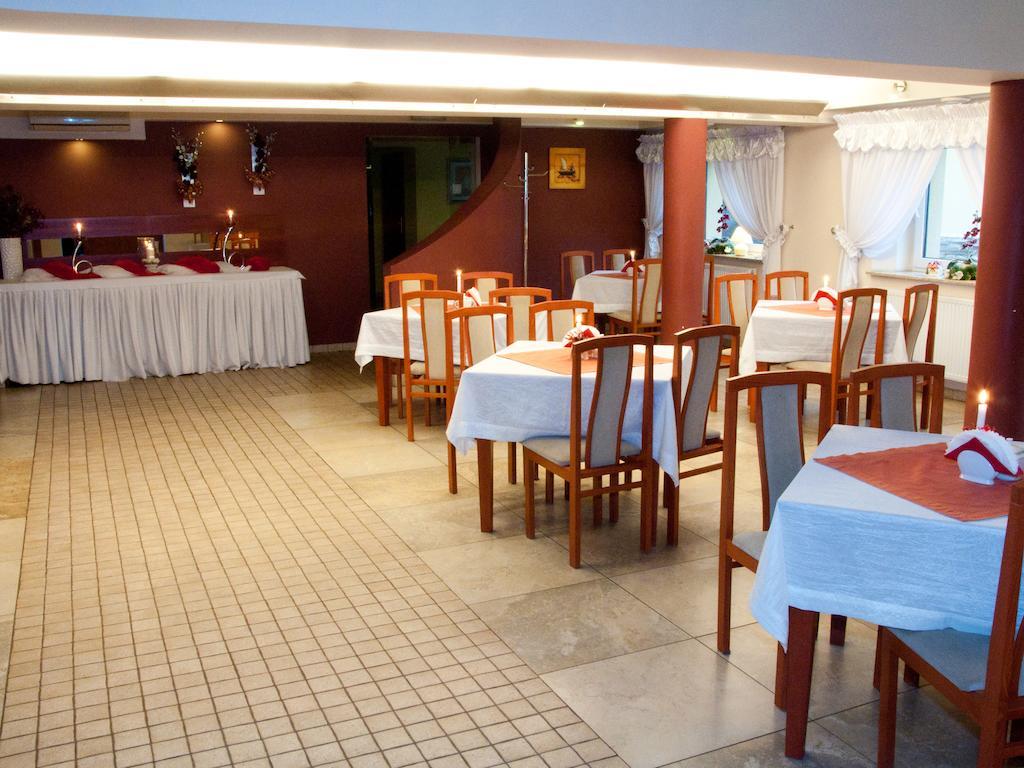 Hotel Zagiel Niewiesze Exteriér fotografie