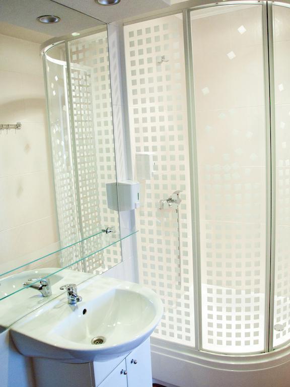 Hotel Zagiel Niewiesze Pokoj fotografie