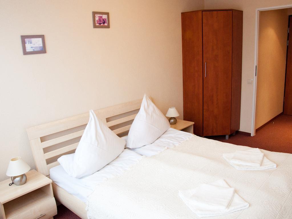 Hotel Zagiel Niewiesze Pokoj fotografie