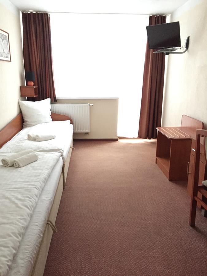Hotel Zagiel Niewiesze Exteriér fotografie